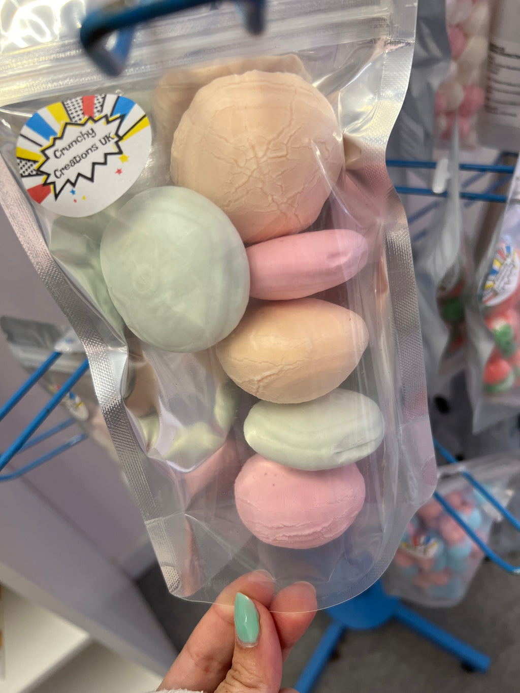 Crunchy creations freeze dried sweets